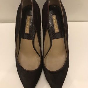 Michael Kors Avra Collection shoe. Hair calf.